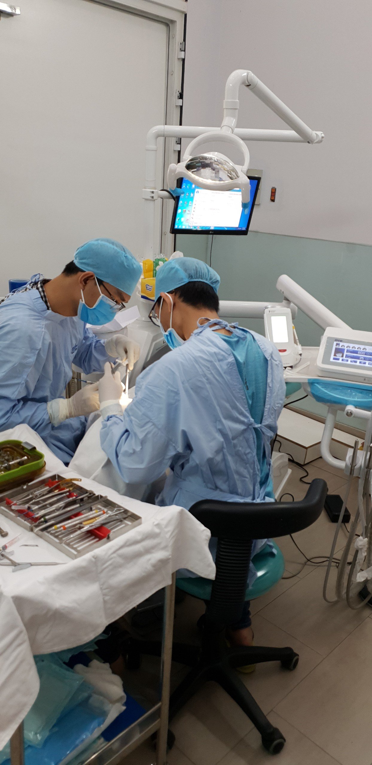 Dịch vụ tháo lắp răng tại nha khoa